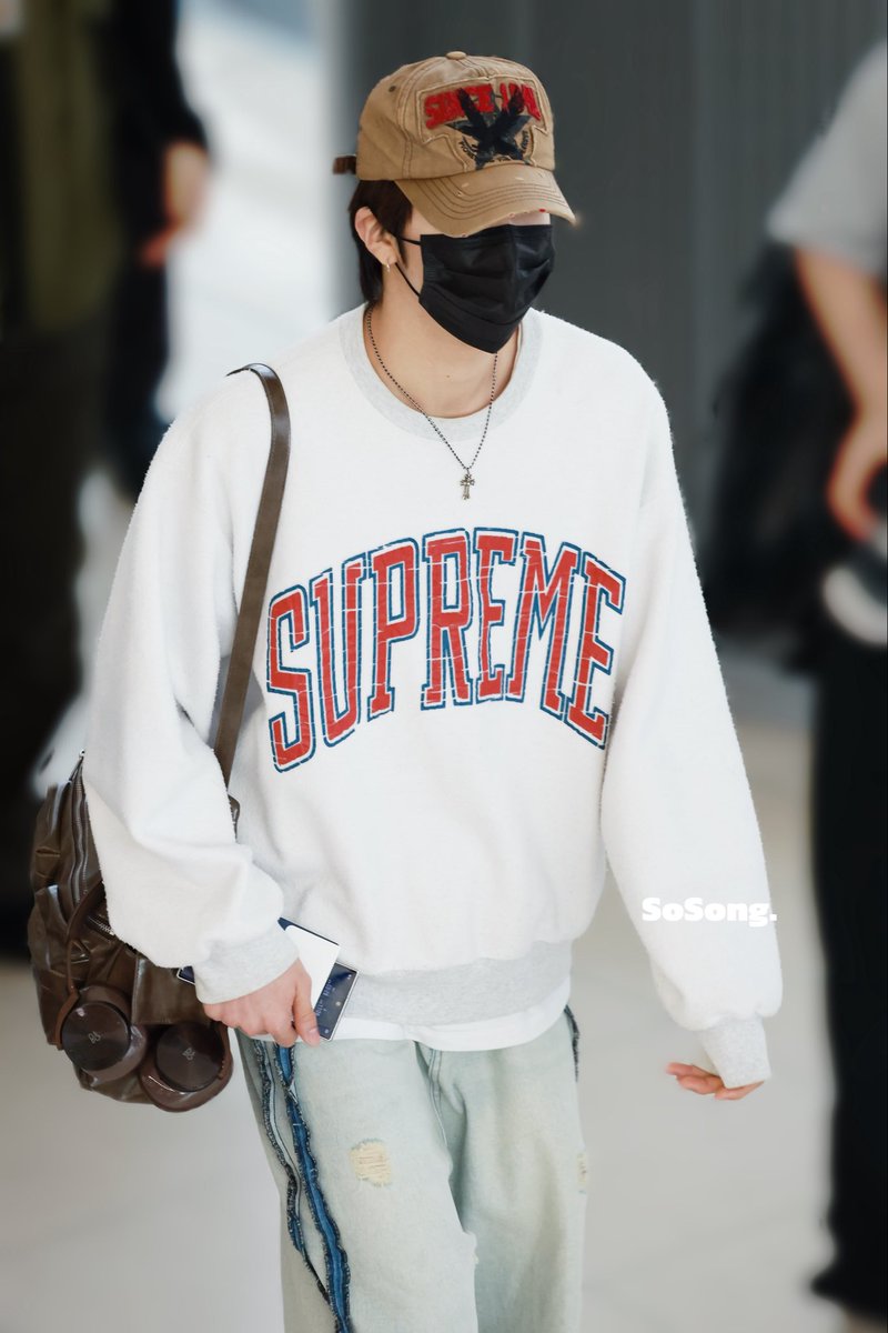SoSong04_'s tweet photo. 260217🇹🇭 BKK🛫

#송하 #SONGHA #SMTR25 https://t.co/HZnXN0vefM