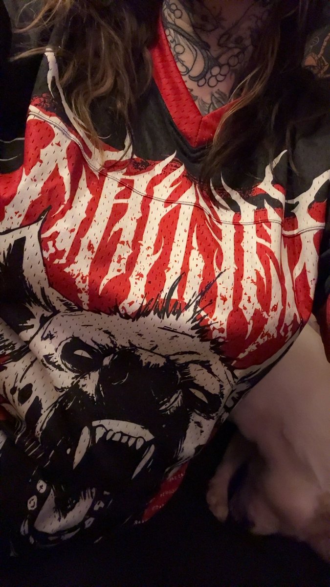 CariMurph tweet media