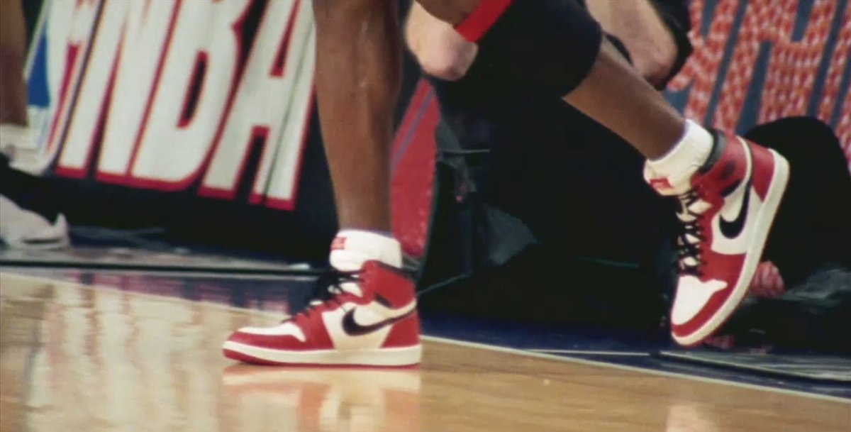 AirJordans2323's tweet image. Iconic.

@Jumpman23🐐
🏆🏆🏆🏆🏆🏆

#TheLastDance #Episode5