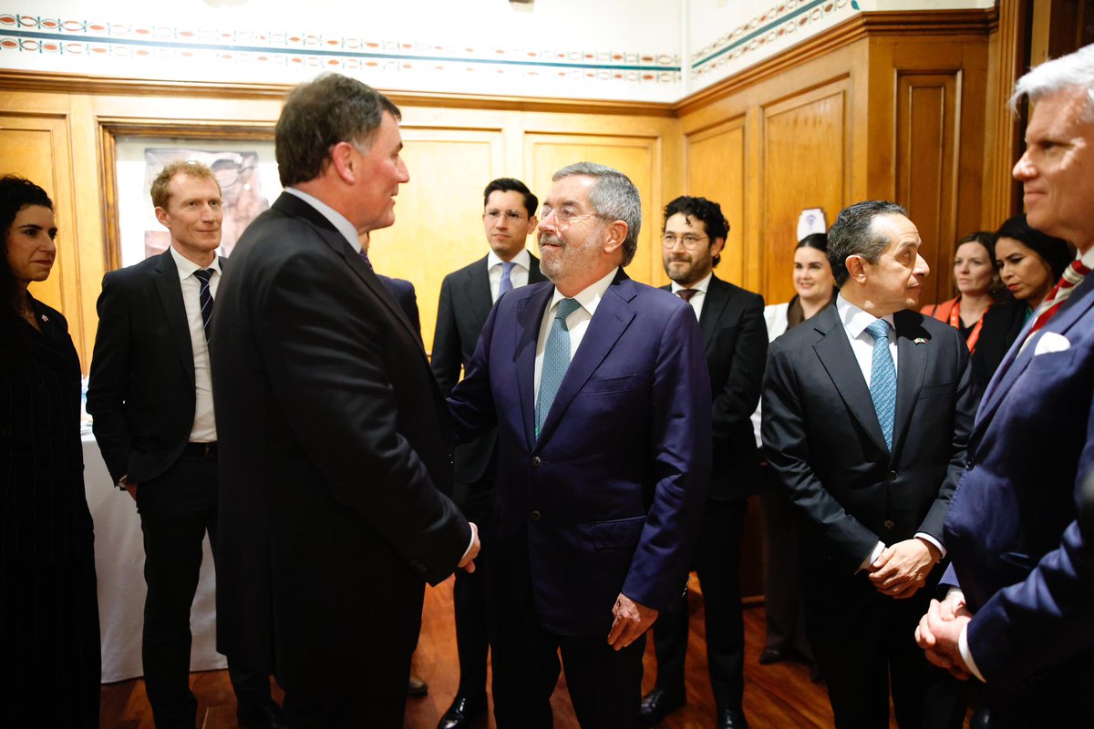 Relaciones Exteriores tweet media