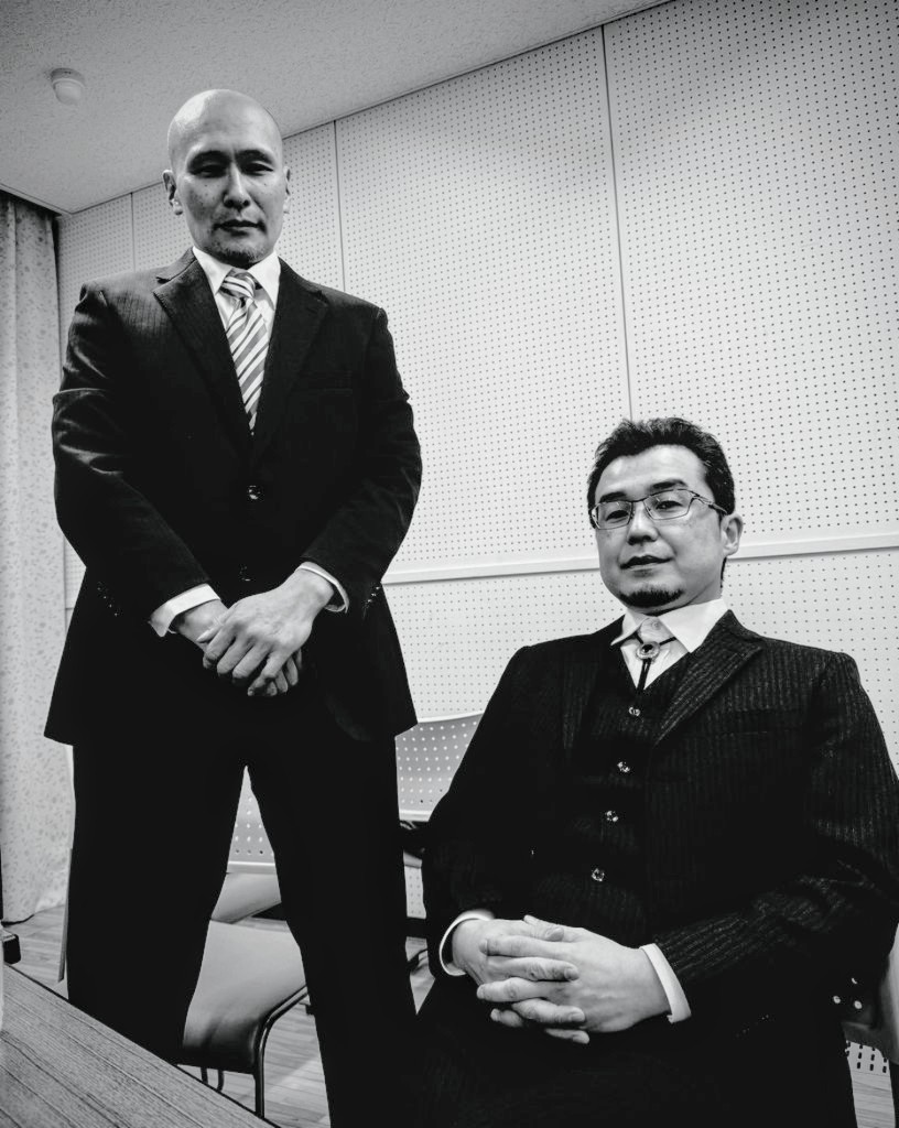 こちらは昨晩のスペース。
序盤で褒め殺しされたままでいくのか…と思いきや、かりんとうに話題の主役を奪われる様子が聴けますw

今作のきっかけなどなど…

話題に上がった「ナイ暴」の蓮根＆吉成写真と、その５年後に共演した際の写真をば( ｀・∀・´)ﾉ

#吉と成る
#はりのみたい