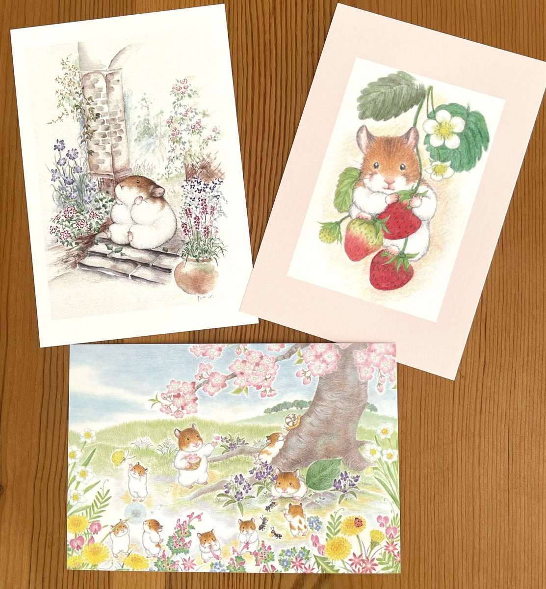 原画展では、ハムスターのポストカードもあります。 @QoGX13rxR1VjXuH