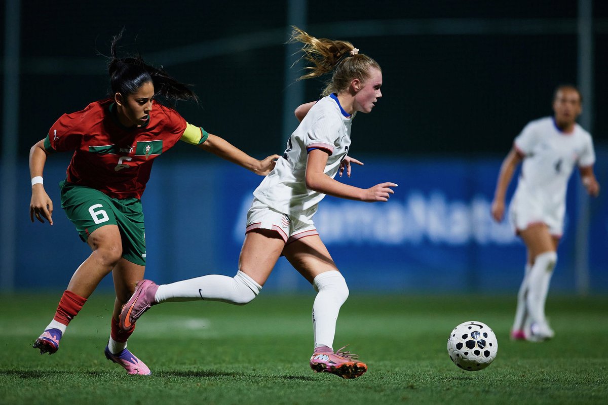 Lilah Helwig tweet media