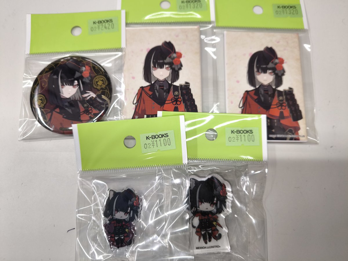 京極正宗　跪坐 スクエア 缶バッジ　刀剣乱舞 入荷情報】 刀剣乱舞 とうらぶ 京極正宗 スクエア缶バッジ 跪坐