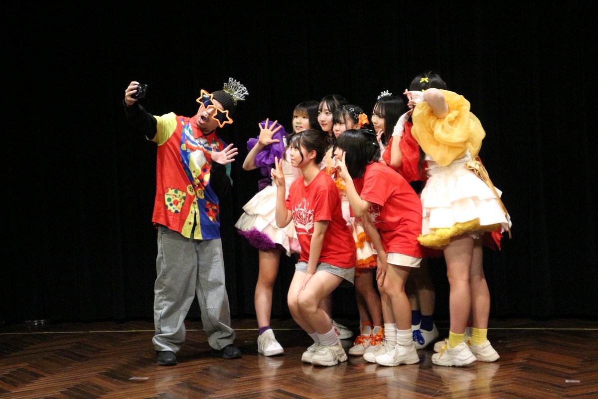 SCKGIRLS2's tweet photo. 【さき】発表の通りSCK GIRLSを卒業します。小学5年生から活動し皆さんと出会えた日々は一生の宝物です。本当にありがとうございます。この春、地元を離れ新しい道へ進みます。3月15日に卒業ライブを行います。ALTに私の気持ちを書きました是非読んでくれると嬉しいです☺️
 #SCKGIRLS 
 #さき 
 #卒業 https://t.co/hV9F8pHvbn
