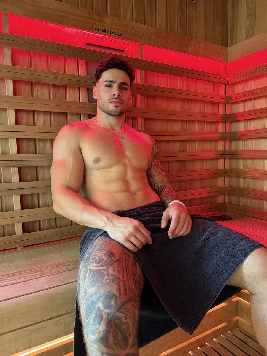 FitNarad tweet media