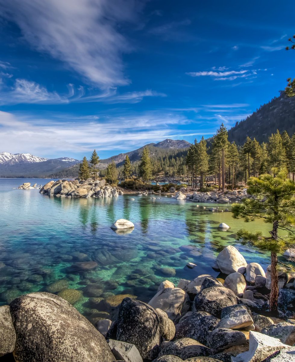 SoEarthen's tweet image. Sand Harbor, Lake Tahoe  #Scenic #BeautifulDay