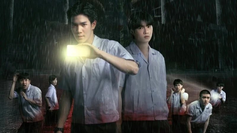 ยอร์ช ยงศิลป์ และ โฟร์ท ณัฐวรรธน์ นำทีมนักแสดงขึ้นใบปิด #กฤษดาพาราไดซ์” jediyuth.com/2026/02/16/kij…