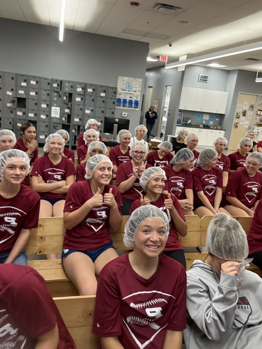 Perry High Softball tweet media