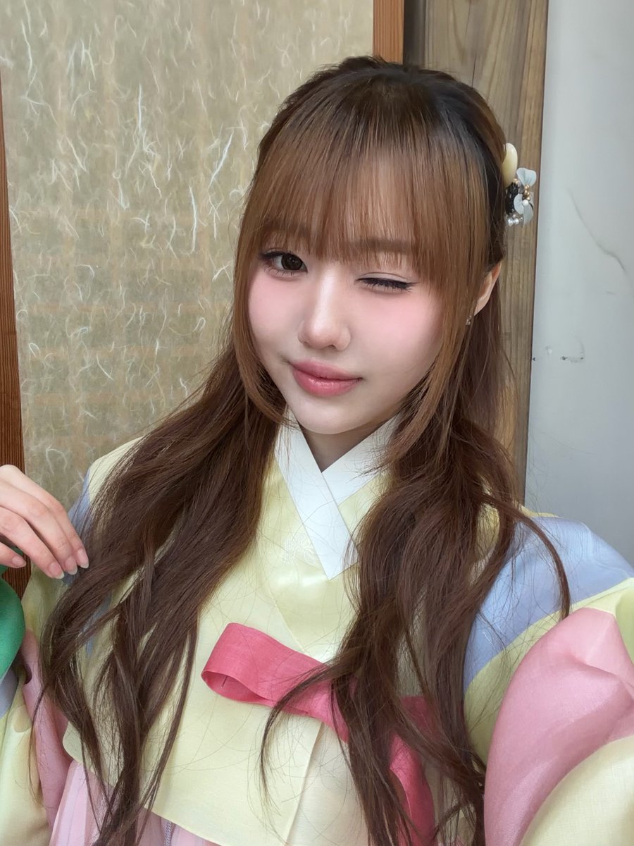[#Kurumi]

즐거운 설날 보내세용𐔌ᵔ꜆ ܸ•⩊•ᵔ 𐦯꜆♥

#KIIRAS #키라스 #쿠루미