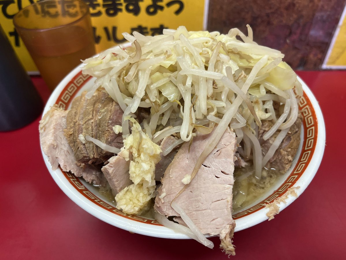 ラーメン二郎目黒店🚲
小豚ダブル
今日も最高！
美味しかったです！
ごちそうさまでした😋