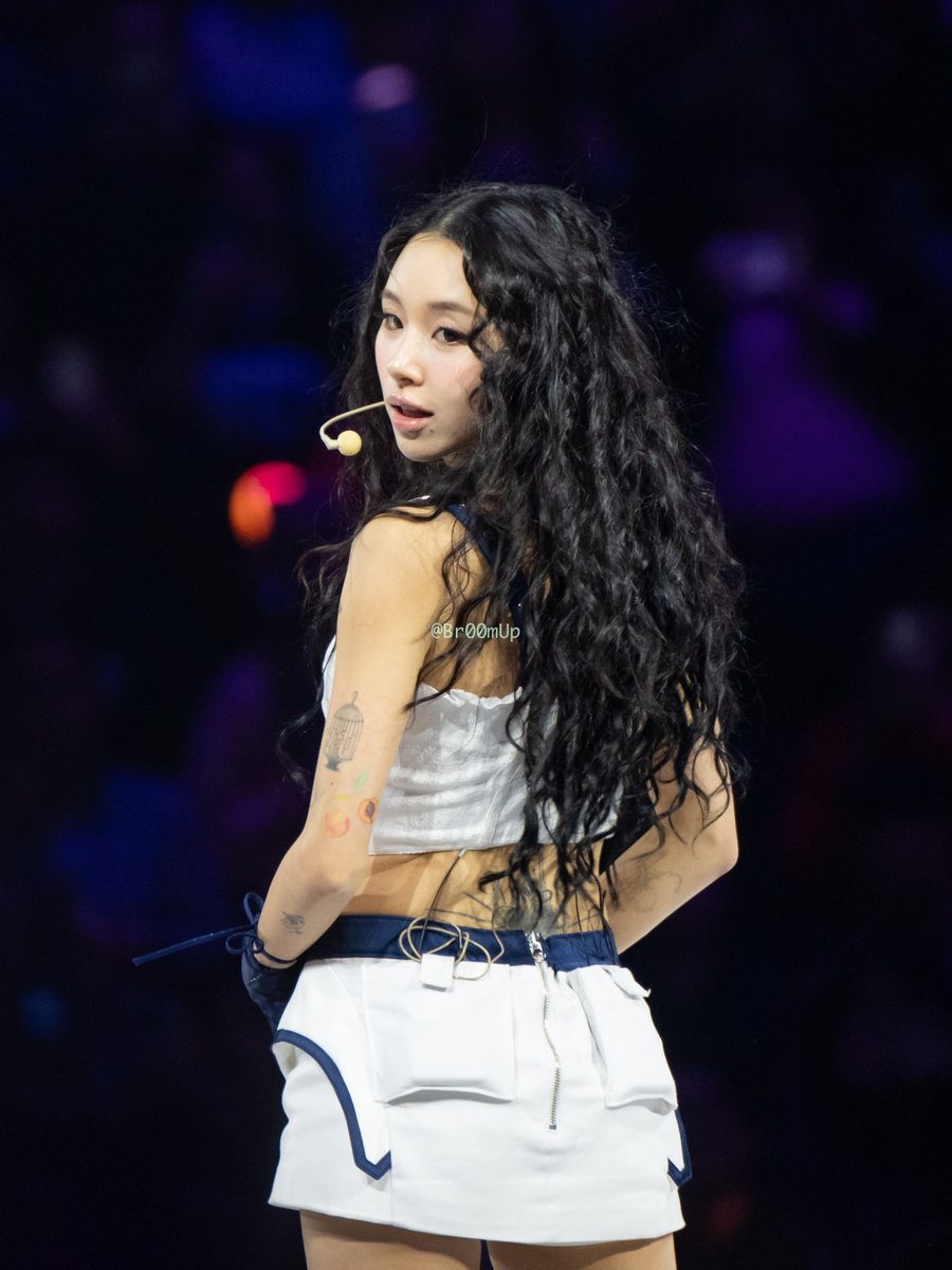 260201

#TWICE #트와이스
#CHAEYOUNG #채영 
#TWICE_6TH_WORLD_TOUR #THISISFOR
#TWICE_THISISFOR_WORLD_TOUR
#TWICE_THISISFOR_WORLD_TOUR_IN_DALLAS