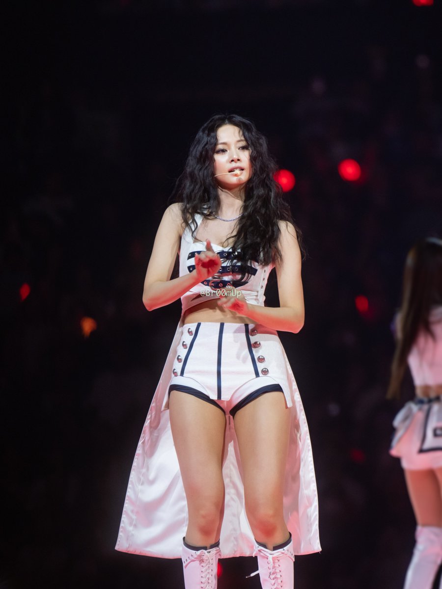 260201

#TWICE #트와이스
#TZUYU #쯔위
#TWICE_6TH_WORLD_TOUR #THISISFOR
#TWICE_THISISFOR_WORLD_TOUR
#TWICE_THISISFOR_WORLD_TOUR_IN_DALLAS