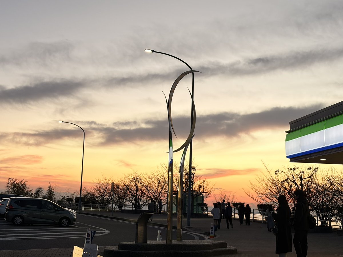 (ᵔᴥᵔ) tweet media