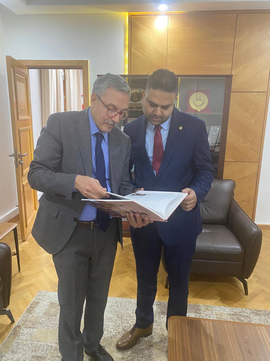 Dr Abdul Basit Syed 🇬🇧 tweet media