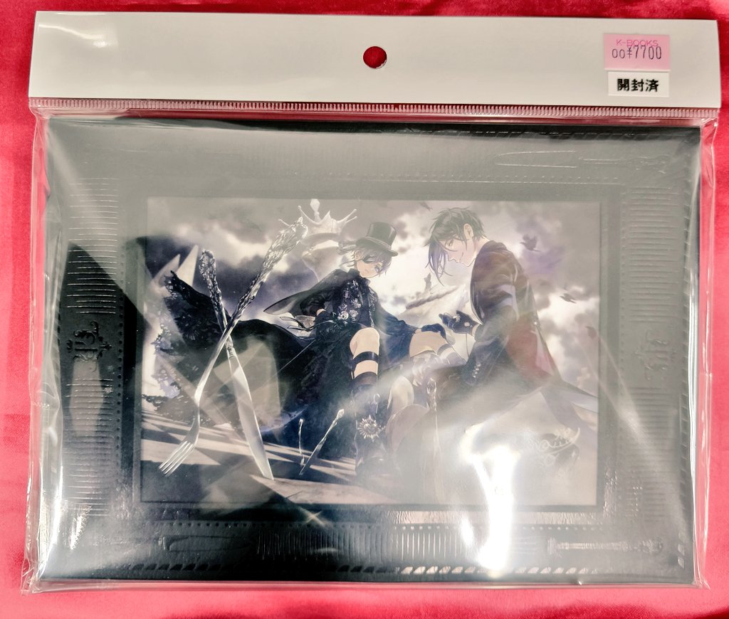 入荷情報】 『#黒執事』ビジュアルコレクションスタンドが入荷