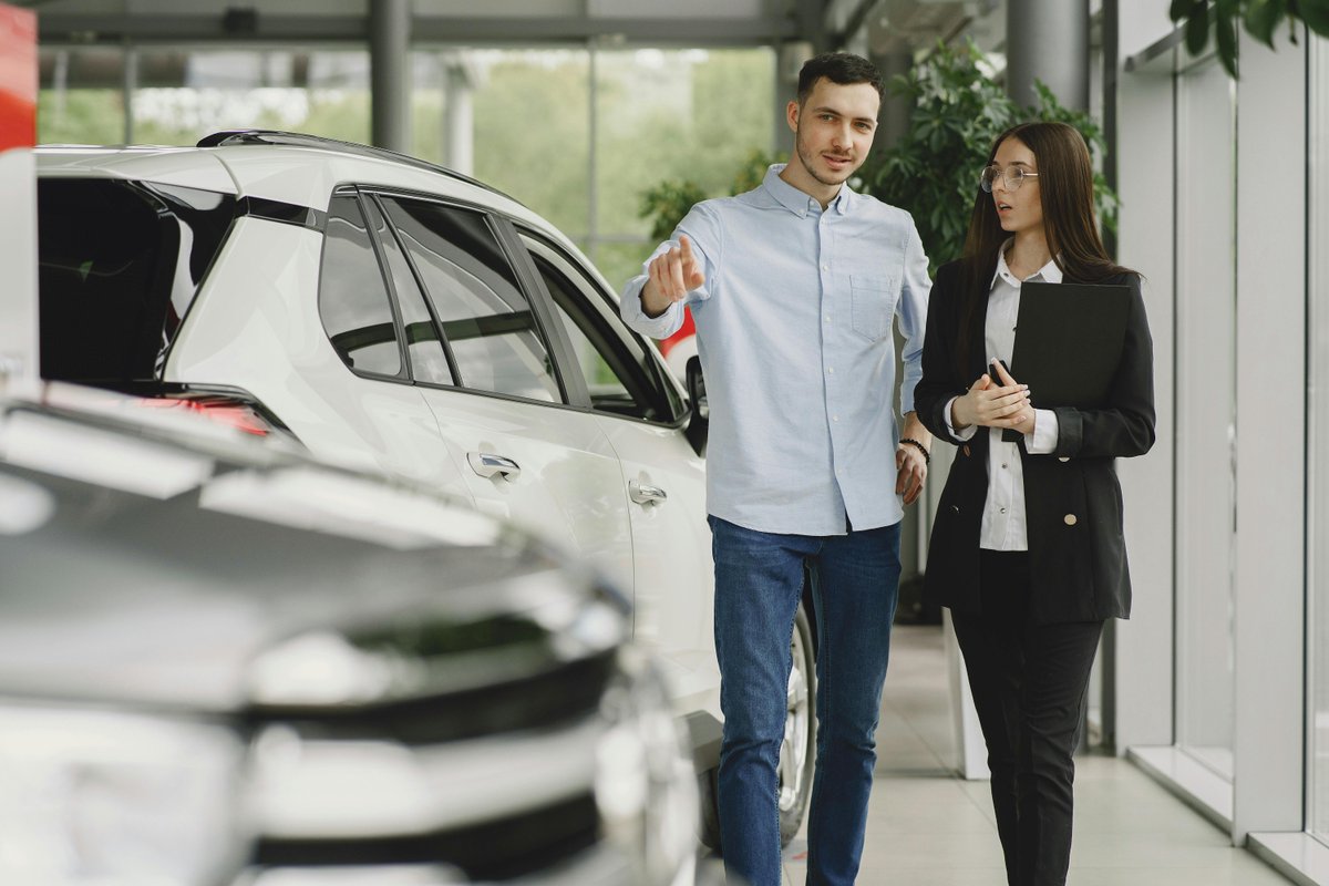 In Abu Dhabi, car owners don’t just worry about breakdowns
They worry about overcharging, unnecessary repairs, and hidden costs.