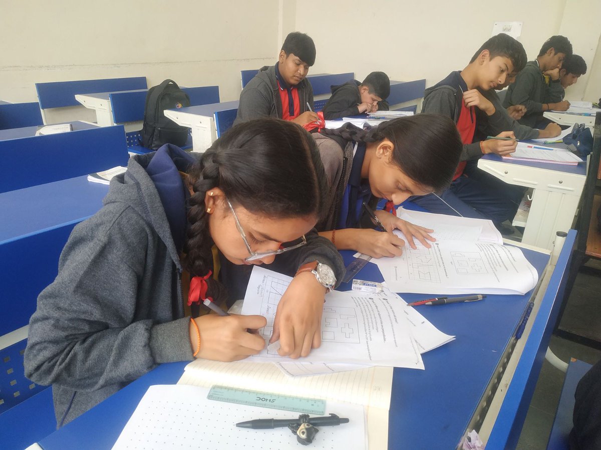 @CS2_IISER Bhopal tweet media