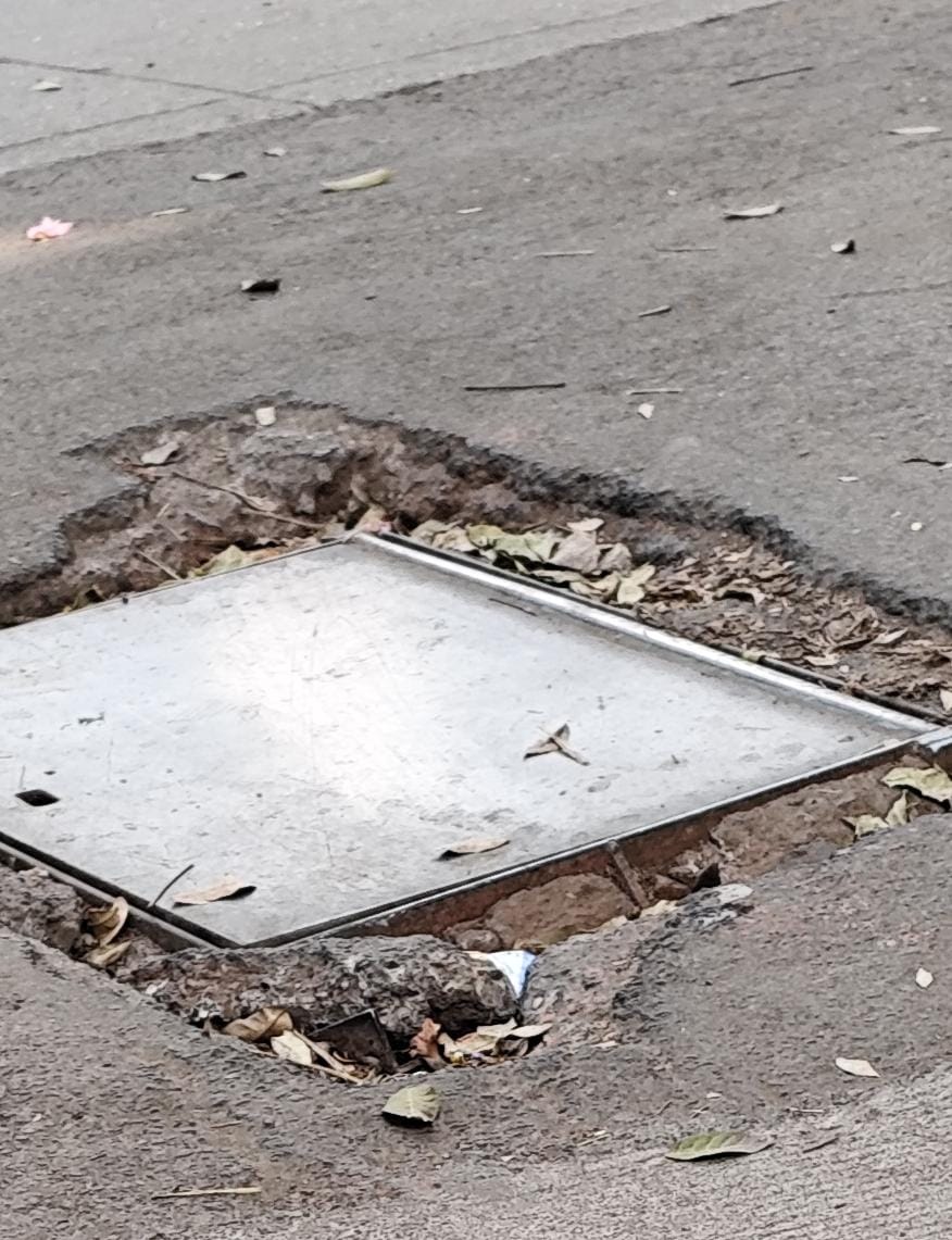 <a href="/mybmcWardPS/">Ward PS BMC</a> <a href="/mybmcWardPS/">Ward PS BMC</a> <a href="/aajtak/">AajTak</a> <a href="/mumbaimatterz/">मुंबई Matters™🇮🇳</a> <a href="/RoadsOfMumbai/">Roads of Mumbai</a> <a href="/CMOMaharashtra/">CMO Maharashtra</a> <a href="/BJP4Maharashtra/">भाजपा महाराष्ट्र</a> 
<a href="/zee24taasnews/">ZEE २४ तास</a>
At MG ROAD, GOREGAON (W), MUMBAI3-400104,
ROAD WORK WOS NOT PROPERLY DONE BY BMC CONTRACTOR BECAUSE OF THAT  ACCIDENT ARE INCREASE. 
PLEASE TAKE ACTION 
 #CORRUPTION