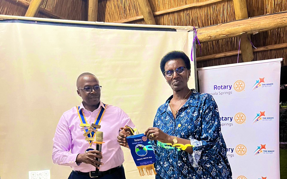 KlaSpringers's tweet photo. Amidst the formalities, partnerships that create lasting impact in our communities are strengthened.

#RCKlaSprings 
#Springers 
#RotaryEyamba https://t.co/ded8uv9HaI