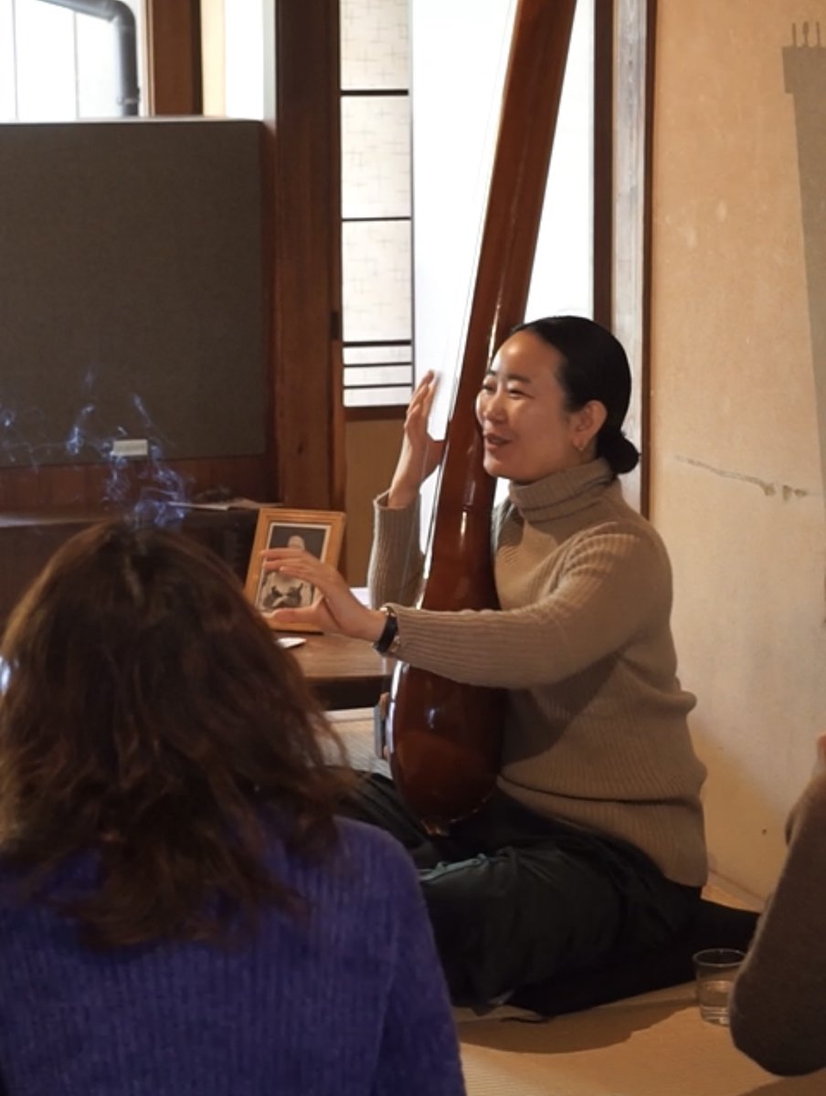 しばし tweet media