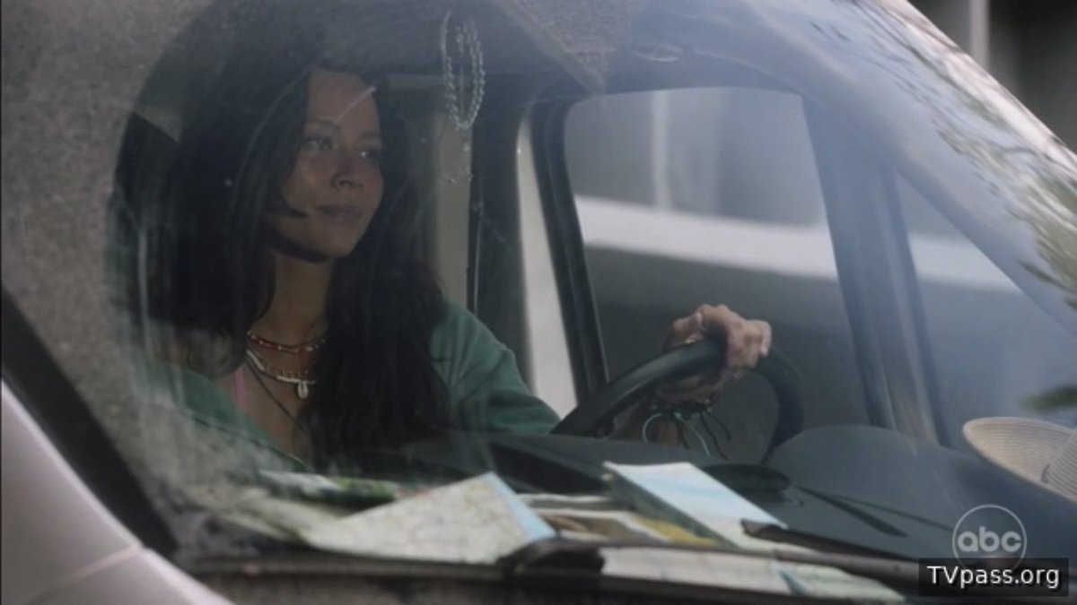 Ivcychen's tweet photo. she saw her future with tim right there 🥹❤️ #therookie #chenford https://t.co/frKoOv2Q9k