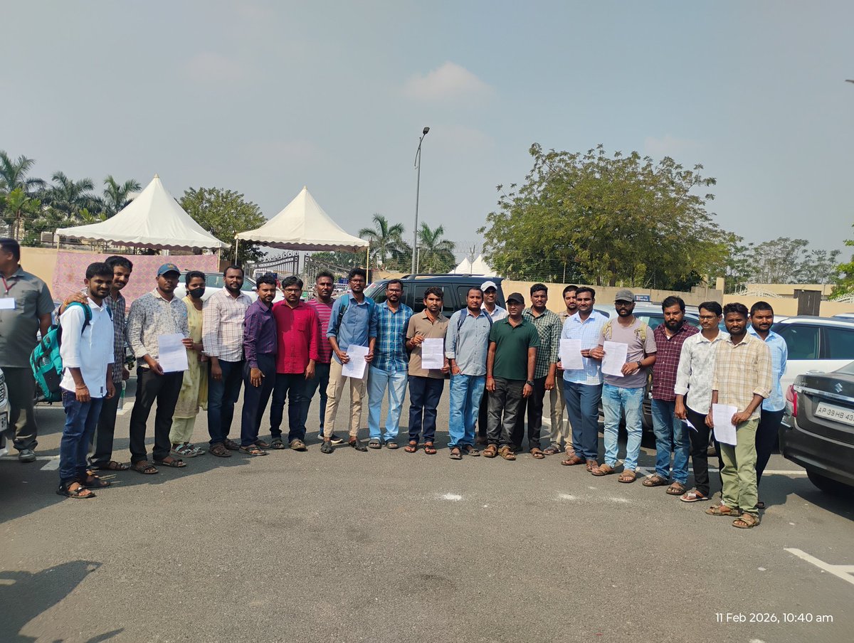 sivaram68571196's tweet photo. #ReleaseAPDegreeCollegeLecturerResults

 @chiranjeevimlc and @Naralokesh,

It has been more than 2 years since the Degree College Lecturer notification was released, and over 7 months have passed since the completion of the examination.
Justice delayed is justice denied. https://t.co/uKy0rpf0zp