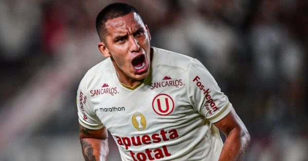 El mismo que alguna vez tuvo que ganarse la vida como el peruano de a pie, trabajando en lo que había para salir adelante en su natal Pomalca.

El que se formó en el fútbol playa y hoy lleva tres años consecutivos siendo reconocido como el mejor jugador de la Liga 1.

Nuestro 9,