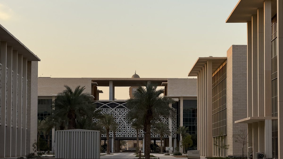 حورية tweet media