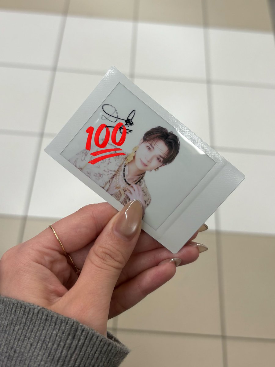 HMVみ賞当たった😭