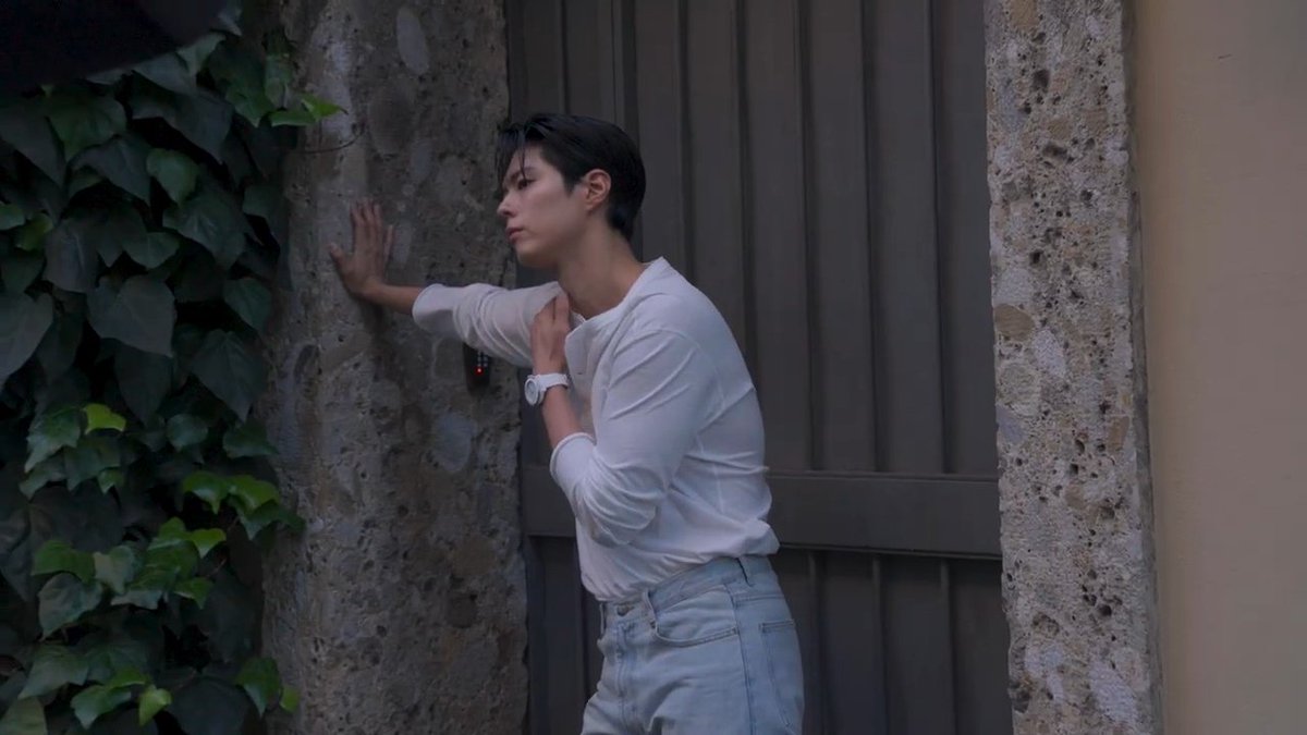 bogum_jjy's tweet photo. 박보검 팔 봐... https://t.co/SfzSy0HzK7