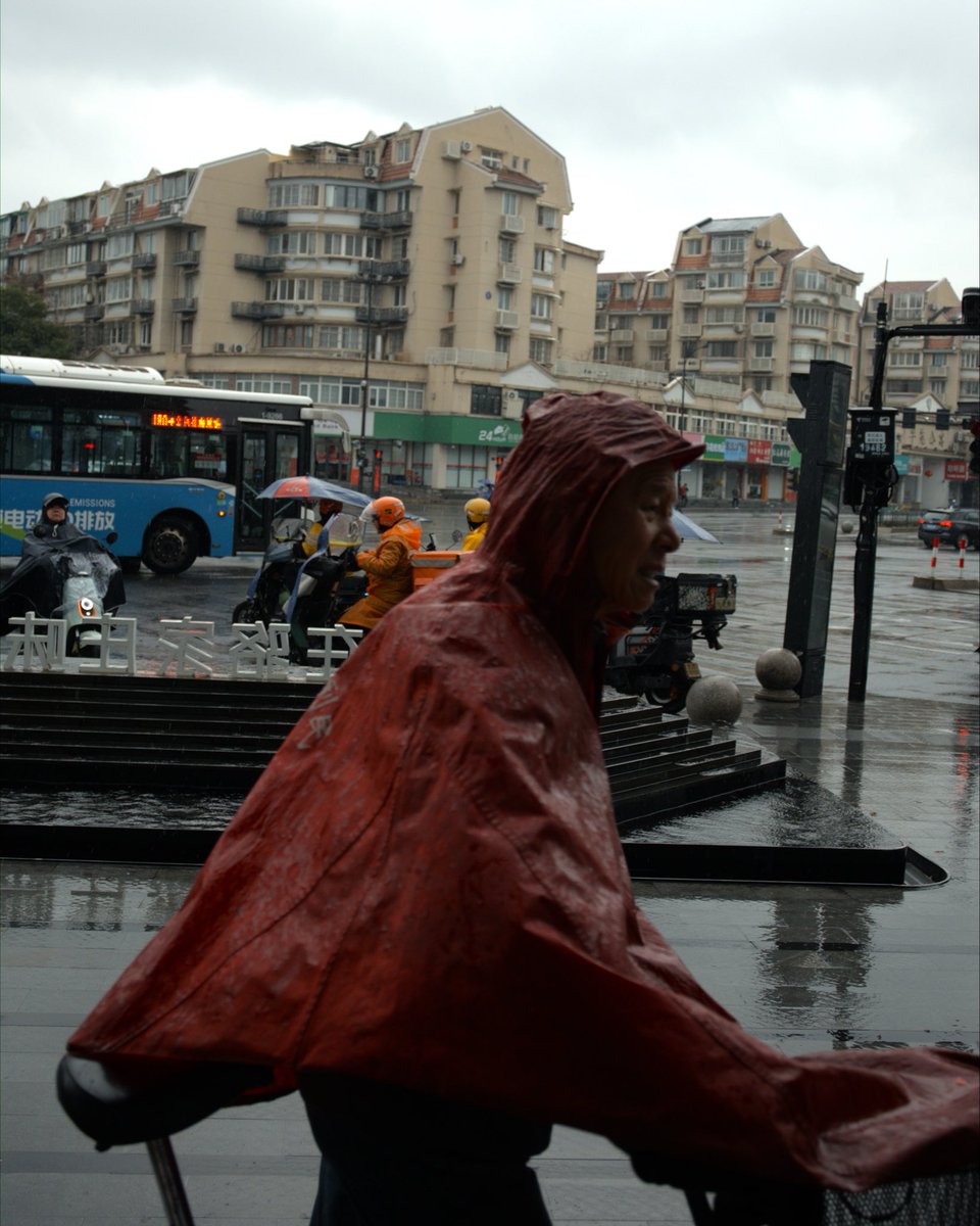stanzy_500's tweet photo. Another rainy day #photography #streetphotography #POTD https://t.co/Vhy4qQVtwO
