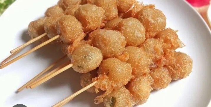 ramad39923's tweet photo. @SisterDee0 Udah yapping nya?
Nih mau cilor gak? https://t.co/Se2l43AZQF