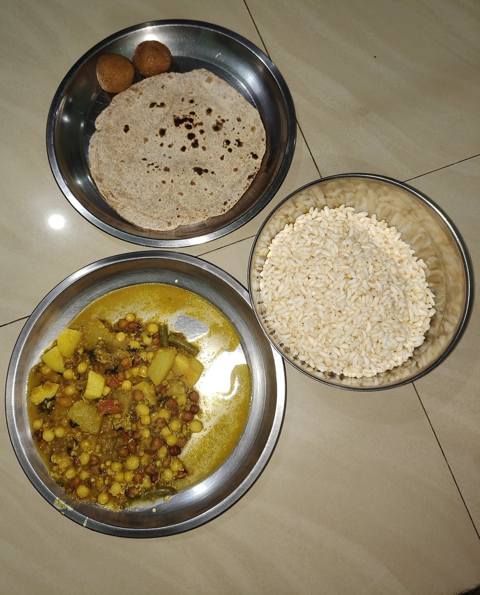 ଆଜି ସକାଳୁ ସକାଳୁ ଏତିକି।👇
ବାଲେଶ୍ଵରିଆ ଜଳଖିଆ। ଭୁଜା ହିଁ ଜୀବନ।💞
Thank you 💞🙏