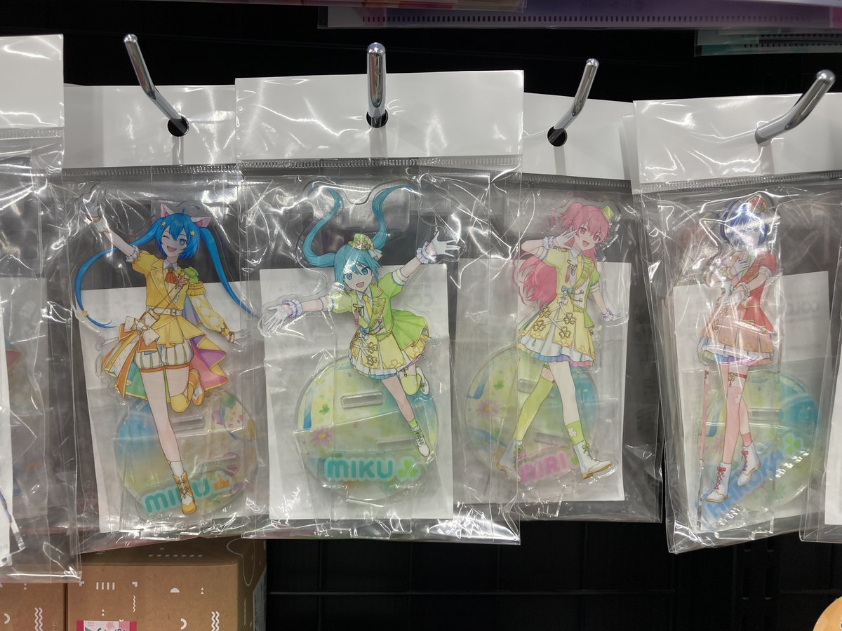 グッズ入荷情報】 プロジェクトセカイ カラフルステージ！ feat. 初音