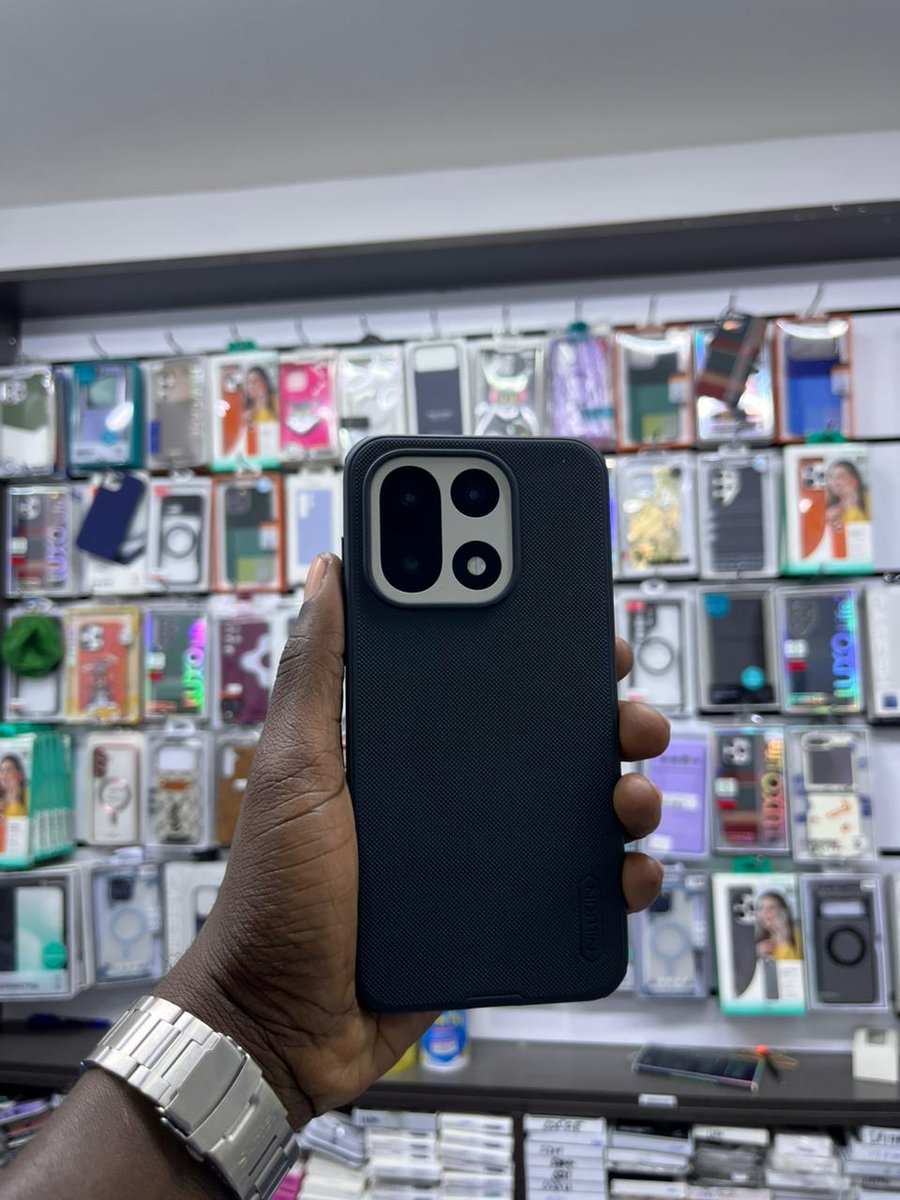 SangKip4's tweet photo. We sell premium phone cases and covers Leteni orders https://t.co/8OezbicXme