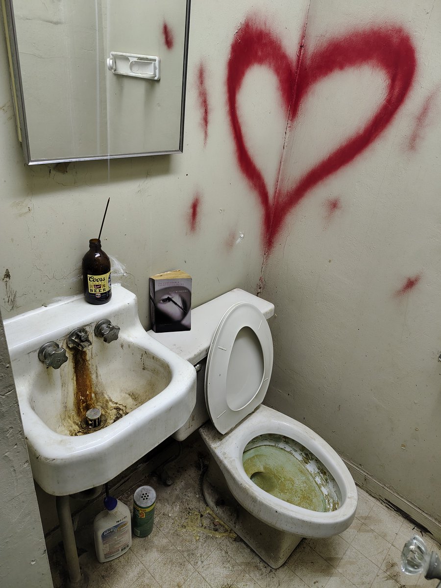 birdbath tweet media