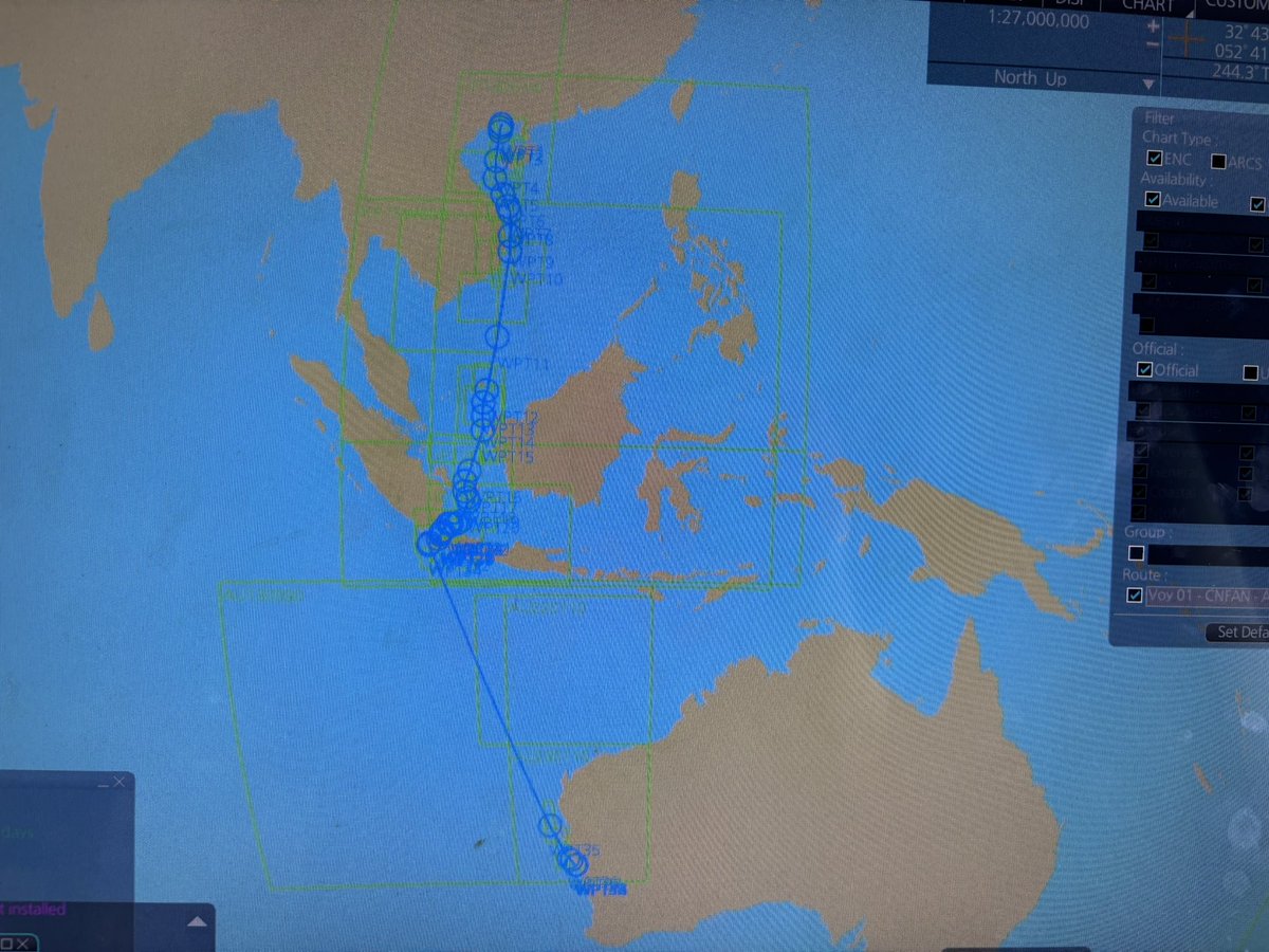 Capt_Chronicles's tweet image. That’s the routing of the vessel : will be navigating from  Bohai sea in China towards Geraldton in Australia , passing abreast of Taiwan , through the Phillipines , then through the ASL sea lanes of Indonesia , passing Lombok straits , coasting NW Australian coast and reaching