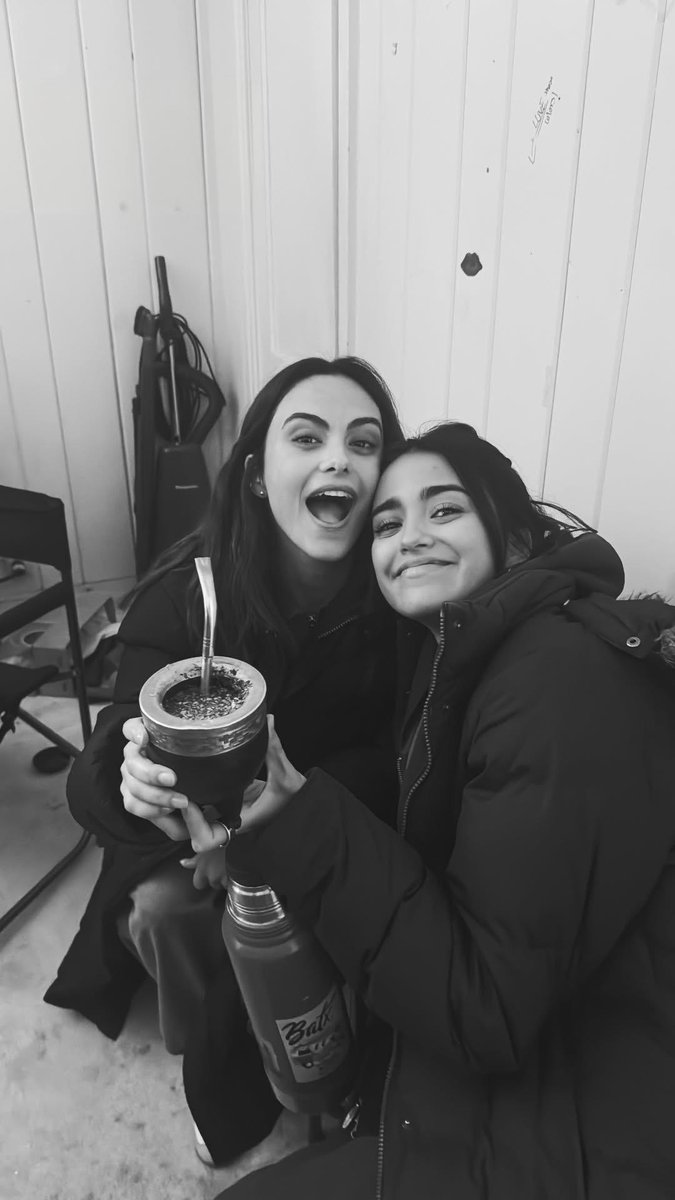 MAIA REFICCO AND CAMILA MENDES 🖤