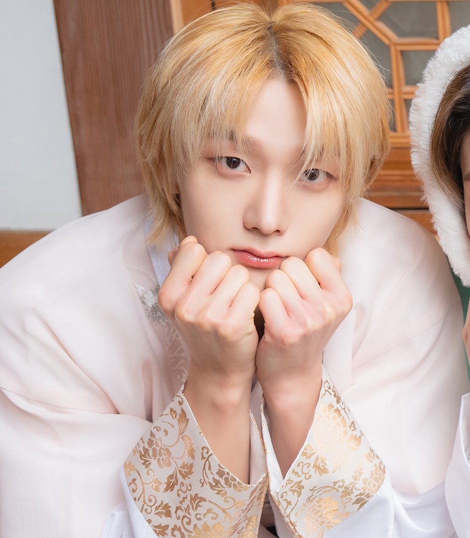 Post by aki…🍥 on X: 💛