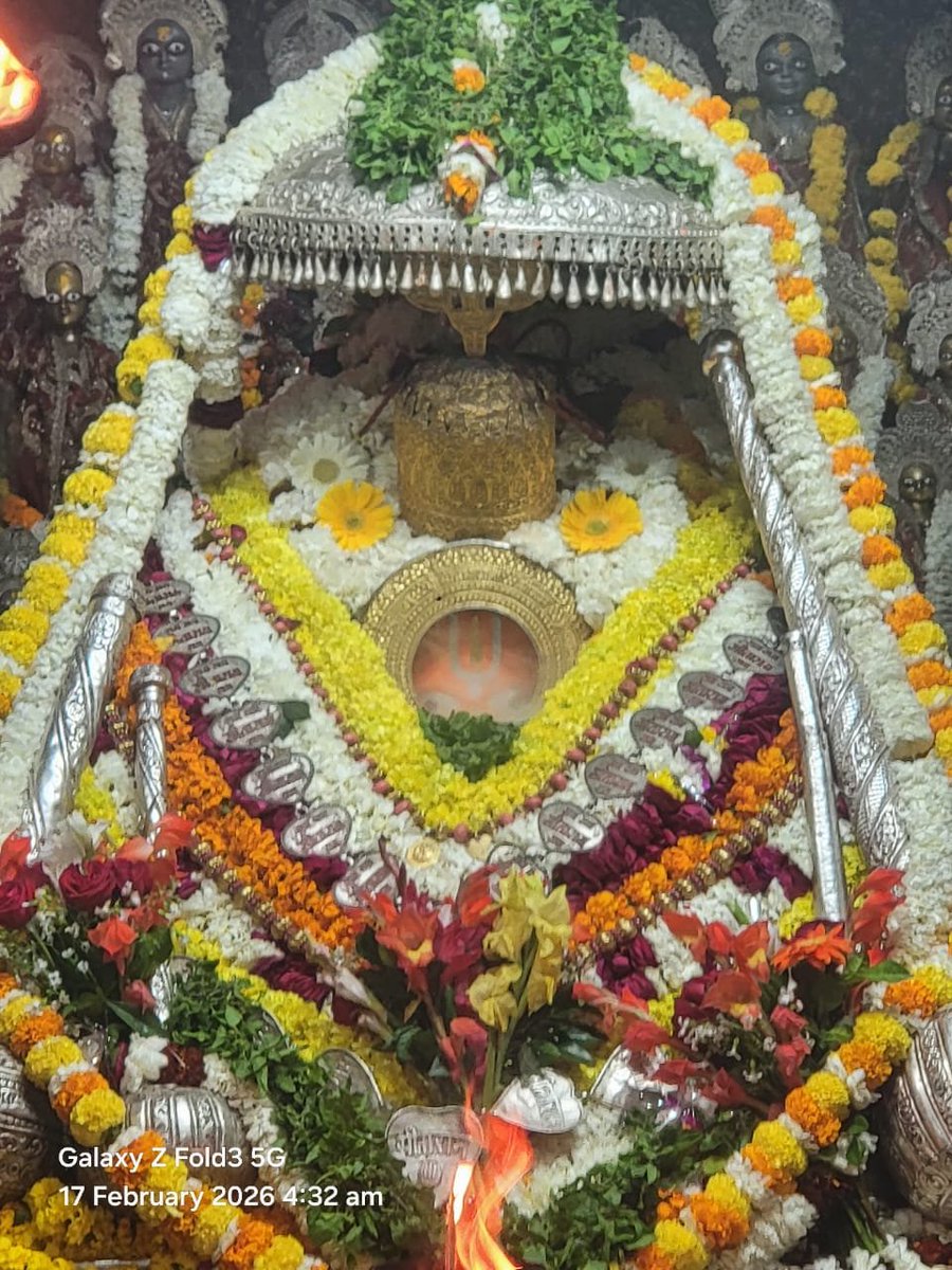 श्री हनुमान जी महाराज, श्री हनुमान गढ़ी अयोध्या धाम के आज दिनांक 17-02-2026 के अद्भुत एवं अलौकिक दर्शन… श्री हनुमान जी की कृपा आप सभी पर बनी रहे… ऐसी मंगल कामना…!!!