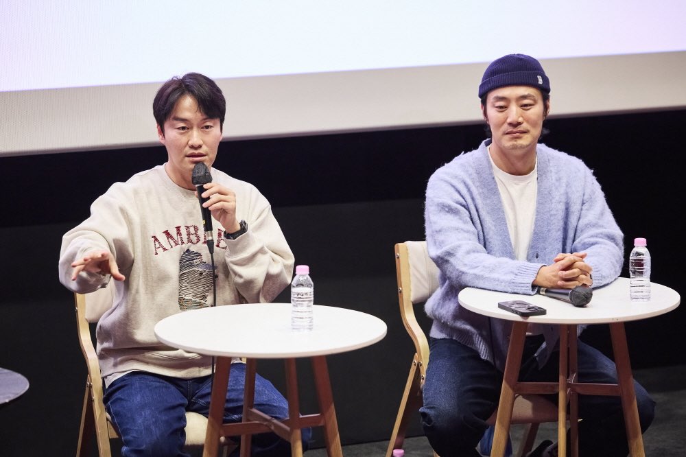 euisik_archive's tweet photo. 2026.02.10
영화의전당 시네마테크 인스타그램
#직사각형삼각형 #RectangleTriangle
#이희준 #오의식 #OHEUISIK https://t.co/MawtoPdh7U