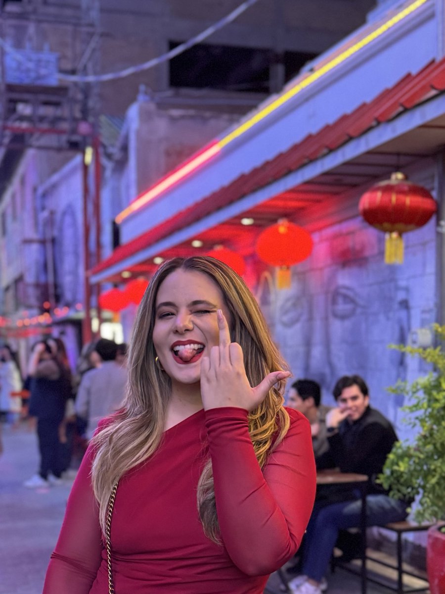 miniDraculia tweet media