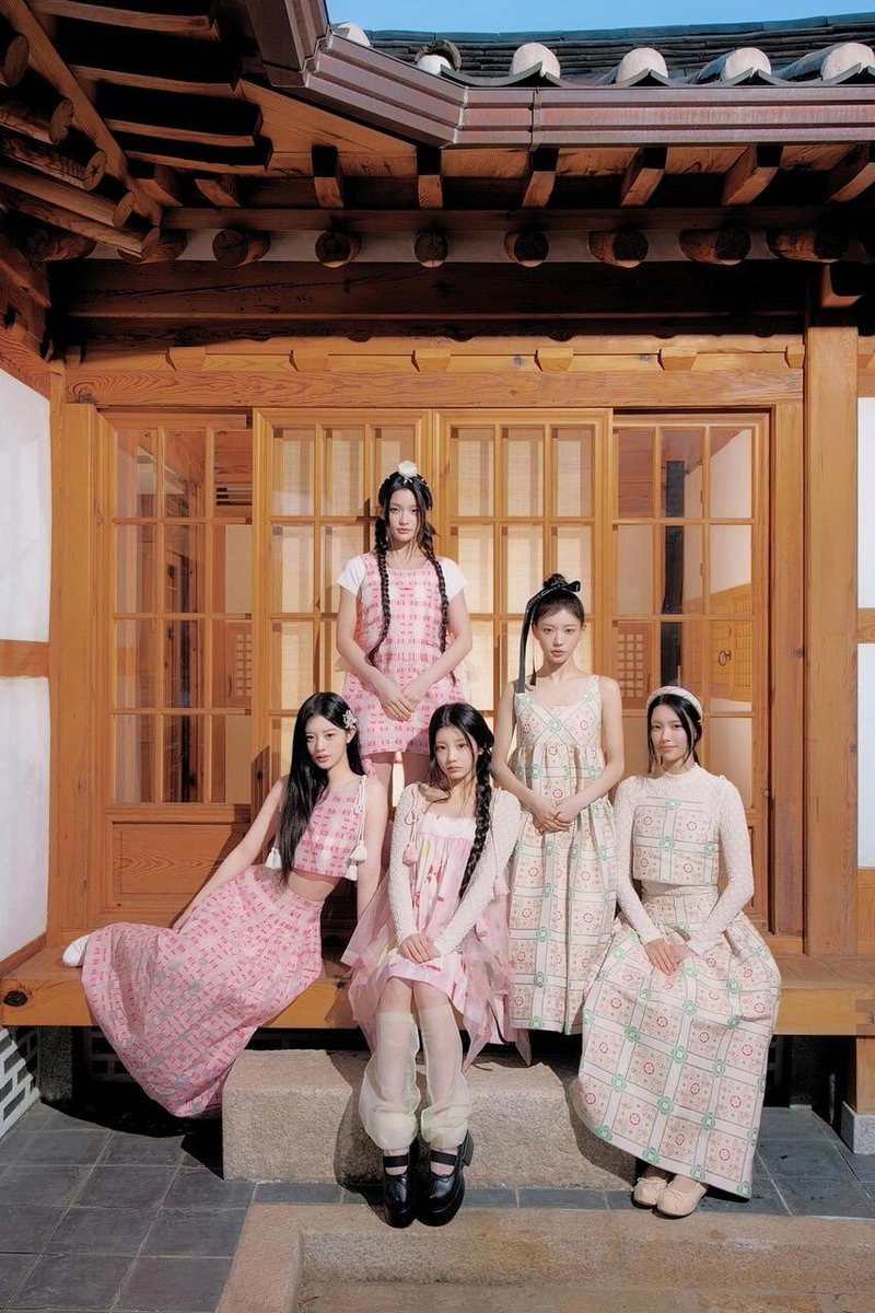 gllit! aku tau kita udah besar tapi yang cantik punya aku ya 😋😍