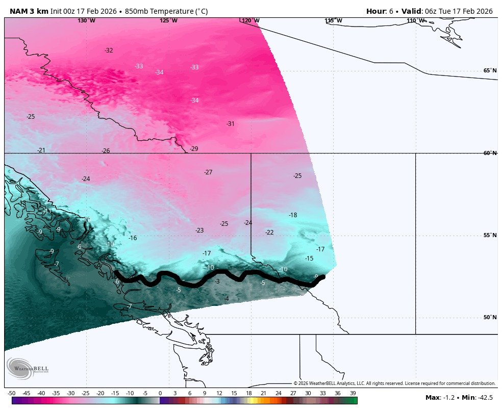 vlad_rad's tweet photo. Arctic Front currently crossing Price George, BC. You can see the current conditions indicating a big drop in temps/winds from NNE 39 gusting 60 km/h.
#BCCold #BCWx #BCStormWatch #WinterWatch https://t.co/GmxMZ4ScOt