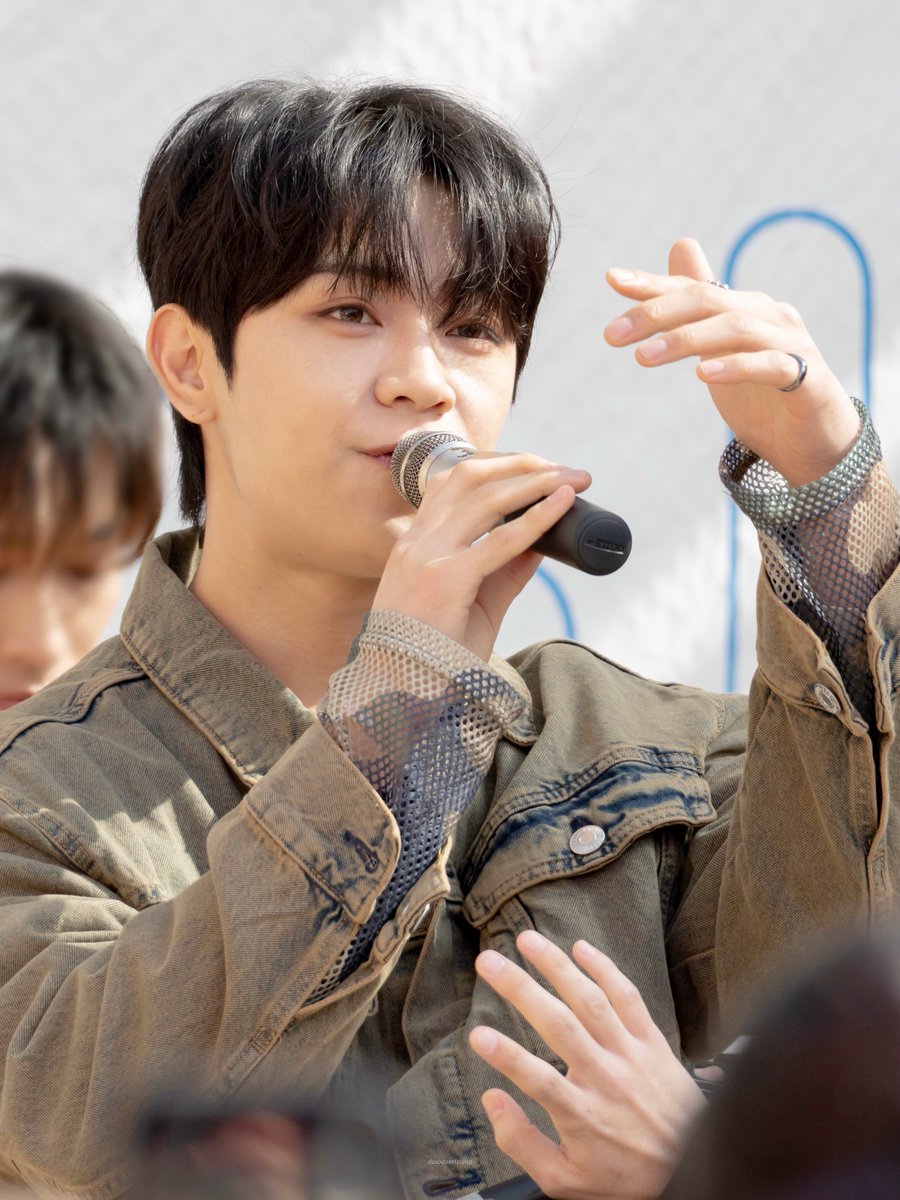 260214 I can't breathe #ORβIT #ORβIT_LINEMENOW #ヨンフン #YOUNGHOON