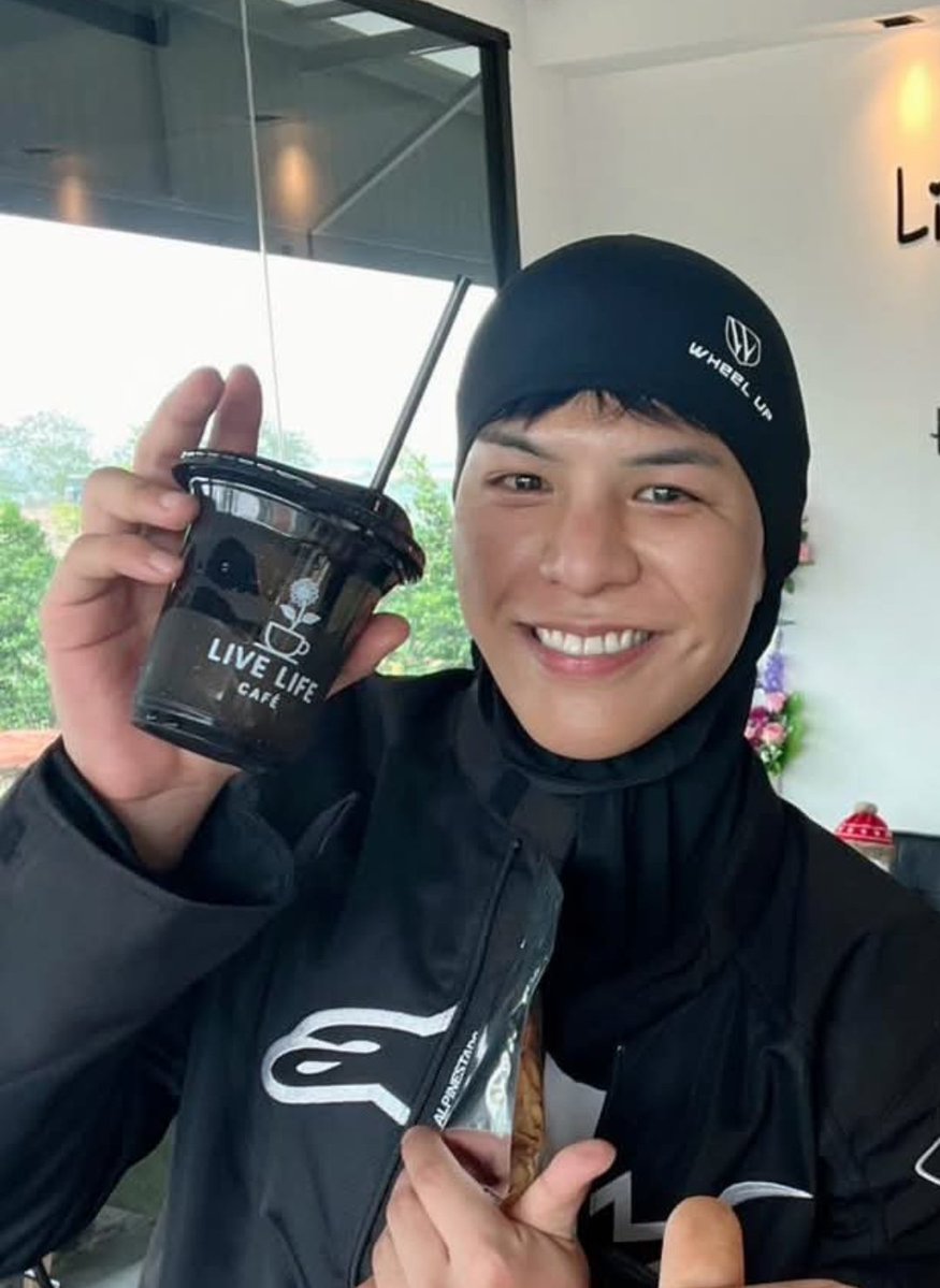 ลูกชิ้นของชั้น 😆