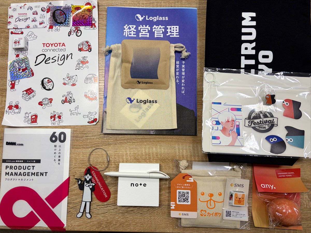 Haruna1designer's tweet photo. #spectrumfest26
のノベルティなど!
デザインの参考になるし、みていて工夫が楽しい! https://t.co/UaHQ74ArRn