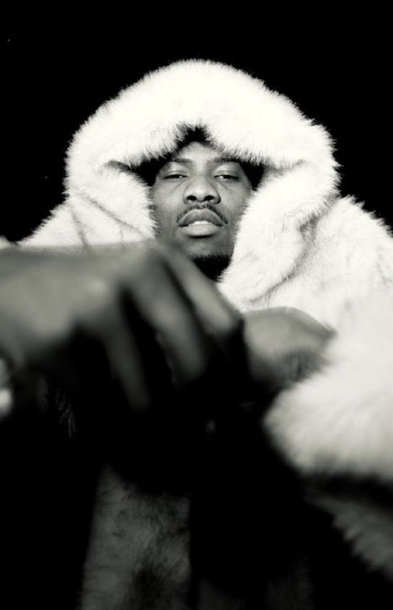 YawBenz3's tweet photo. He changed the music scene with his own unique style and influence. https://t.co/lWuddTl5Ng