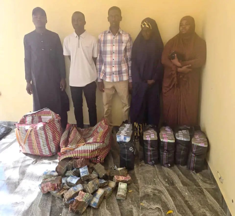 tvcnewsng's tweet image. Troops Foil Suspected Terror Financing Plot, Seize N37m in Borno

Read more:
tvcnews.tv/troops-foil-su…

#tvcnews
#troops 
#borno